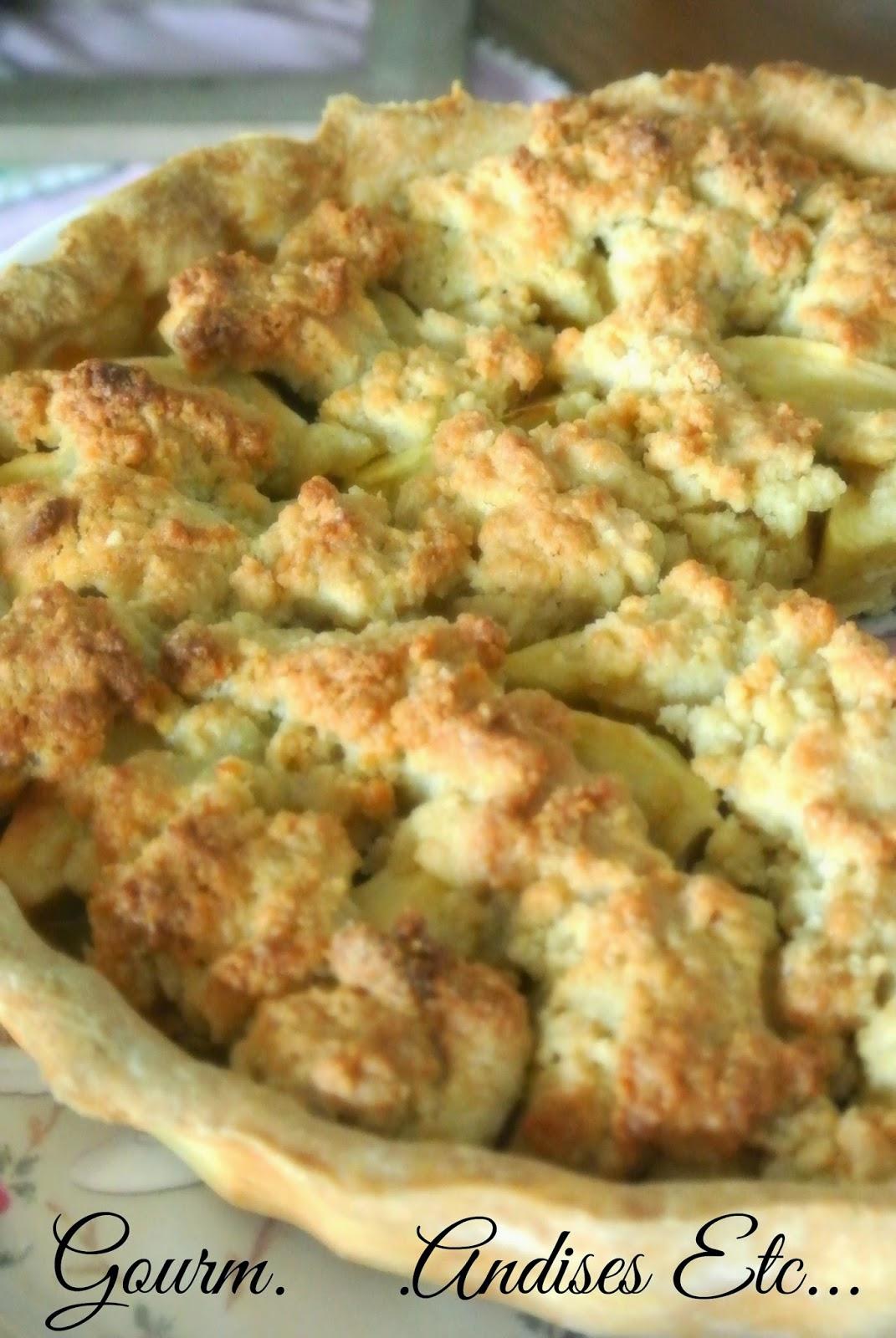 Tarte aux Pommes Caramélisées et Crumble Noisettes