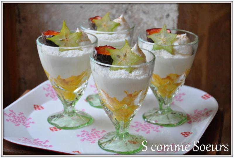 Verrine Mousse de coco, salade de mangue et coulis passion Verrine Mousse de coco, salade de mangue et coulis passion