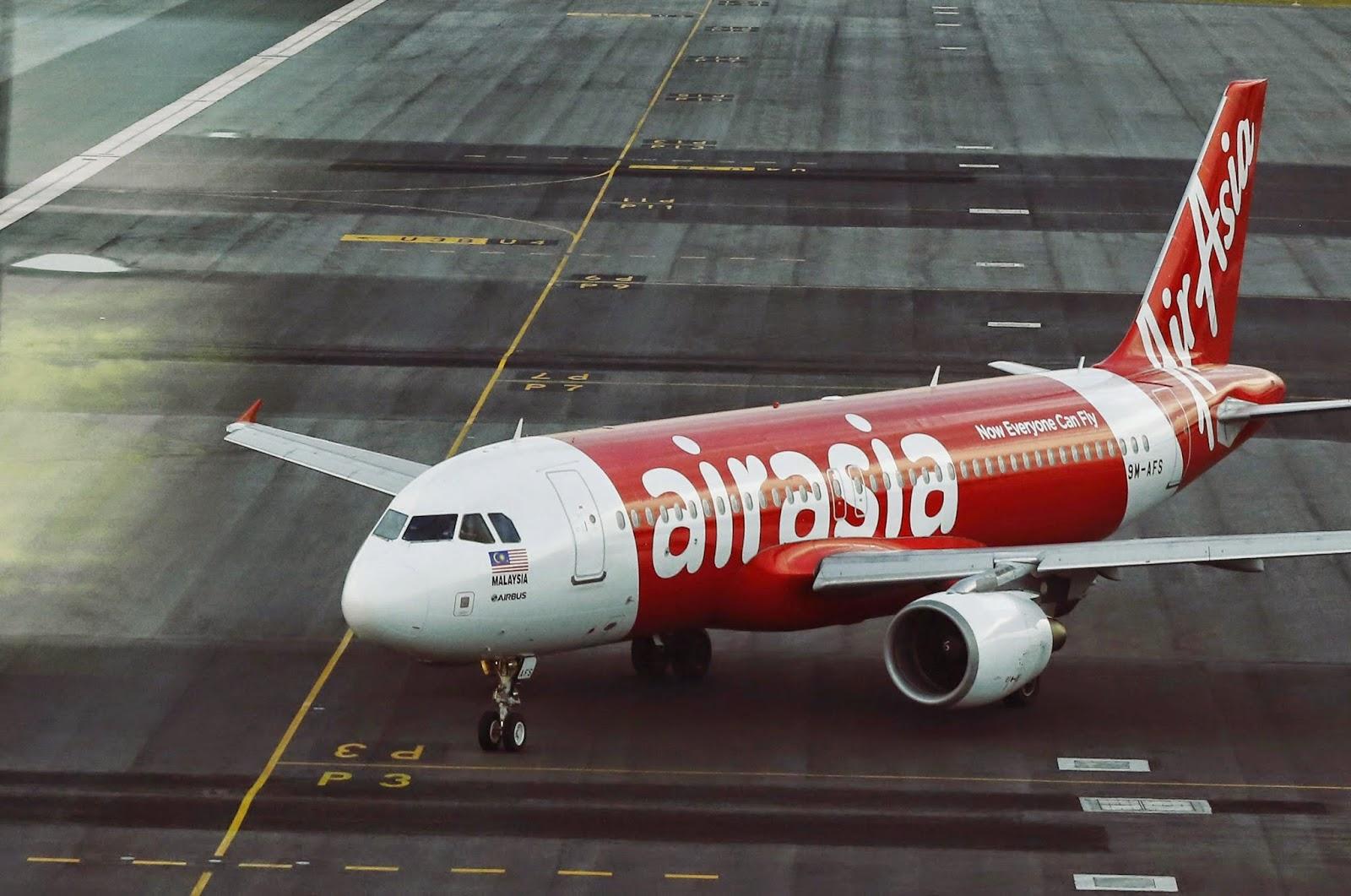 MONDE > Un vol AirAsia disparait entre l'Indonésie et Singapour
