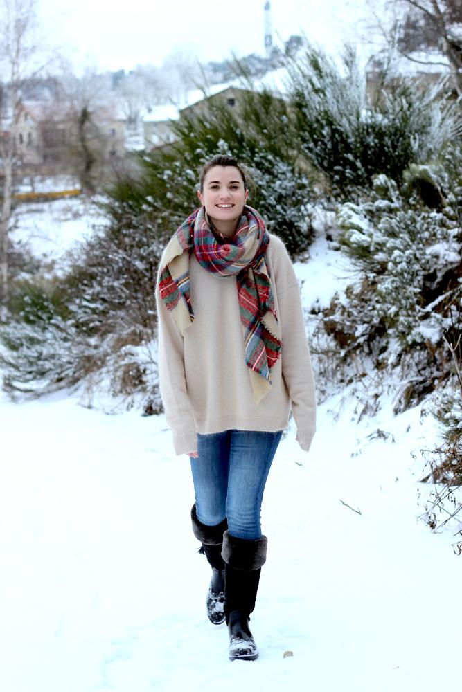 Crème x Tartan Maxipull x Tartan 16