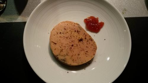 Délicieux réveillon mi-maritime mi-terrestre et bien maîtrisé repas de réveillon,repas de fête,31 décembre,organisation en cuisine,mousse au chocolat,produits de la mer