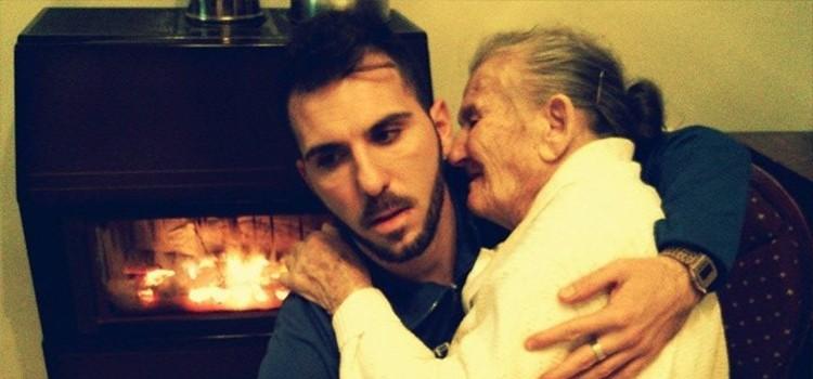 Giancarlo Mursciniano émeut la Toile avec une photo de sa grand-mère