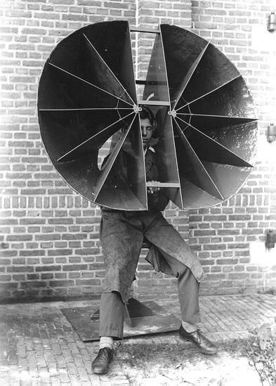 Oreilles de techniciens. oreilles-dutch-ecoute-ww-05