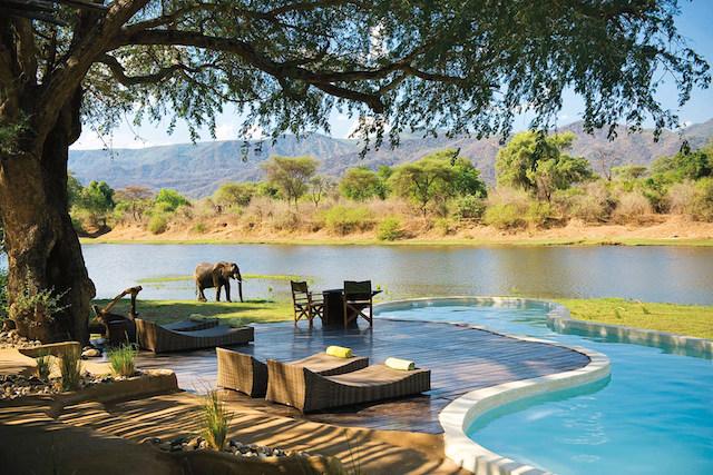 Les 22 plus belles piscines d’hôtel au monde – Part 2 chongwe-river-house-lower-zambezi-zambia-conde-nast-traveller-5march14-pr