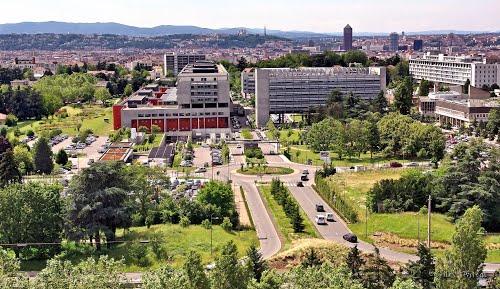 Maternité / Hôpital Mère-Enfant de Bron Hôpital Mère Enfant Bron-Lyon