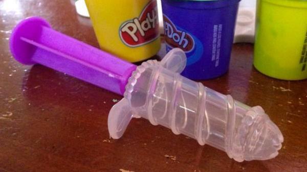 Play-Doh, le jouet pour enfant qui ressemble à un sextoy