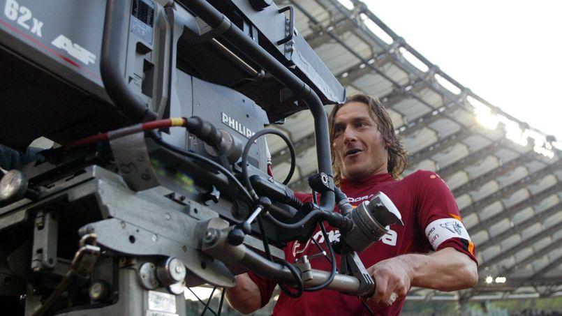 Quand les sportifs s’immortalisent en pleine action grâce au smartphones Divers - 21.04.2004 - Calcio - 29 eme Journee