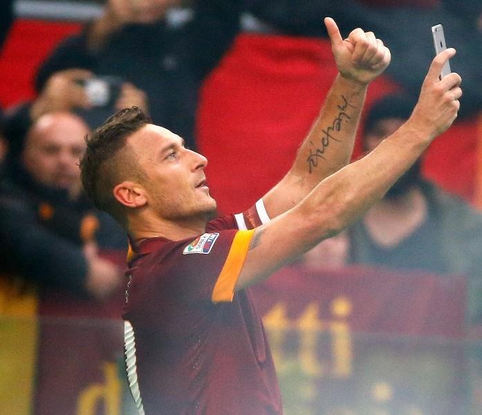 Quand les sportifs s’immortalisent en pleine action grâce au smartphones Quand les sportifs s’immortalisent en pleine action grâce au smartphones