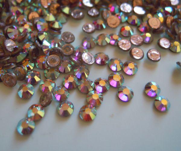 Faire sa coquette avec des bijoux personnalisés bijoux fait main strass