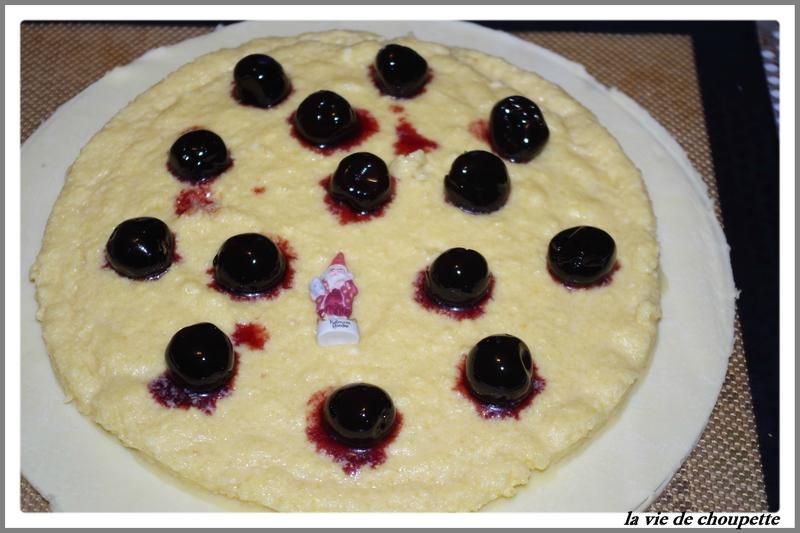 GALETTE FRANGIPANE ET CERISES AMAMRENA galette frangipane-cerises amarena-1