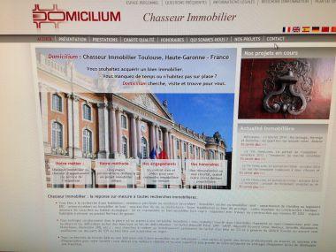 Un projet immobilier en cette nouvelle année ? DOMICILIUM Chasseur Immobilier, la solution pour trouver votre futur logement. Un projet immobilier en cette nouvelle année ? DOMICILIUM Chasseur Immobilier, la solution pour trouver votre futur logement.