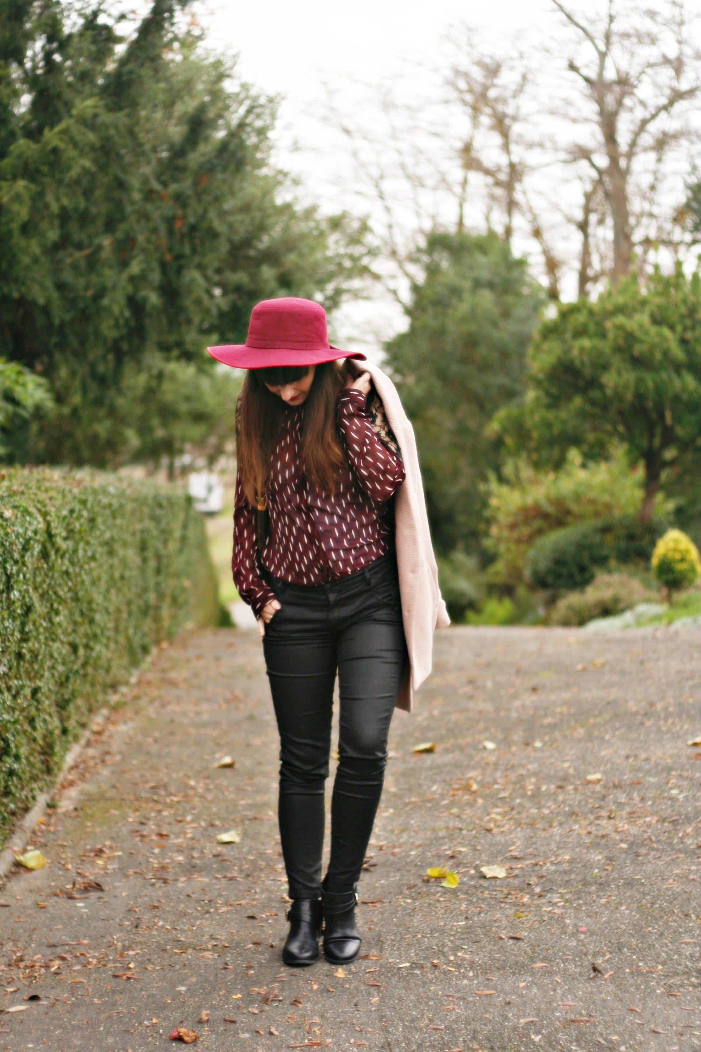 Tonalité prune street style capeline chemise prune vero moda blog mode femme louis vuitton