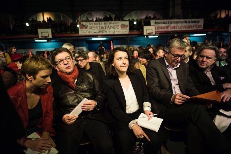 Cécile Duflot (au centre) en soutien à Syriza le 19 janvier à Paris, avec Clémentine Autain, Jean-Luc Mélenchon et Pierre Laurent