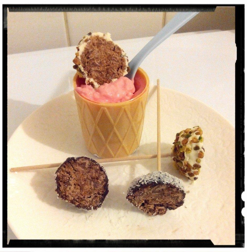 macaron balls et sa mousse tagada macaron balls et sa mousse tagada