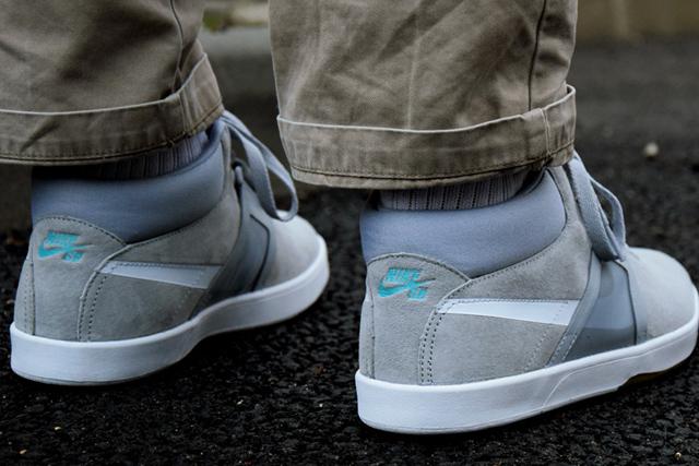Nike lance un modèle « Marty McFly » à 100€ nike-sb-koston-mid-marty-mcfly-3