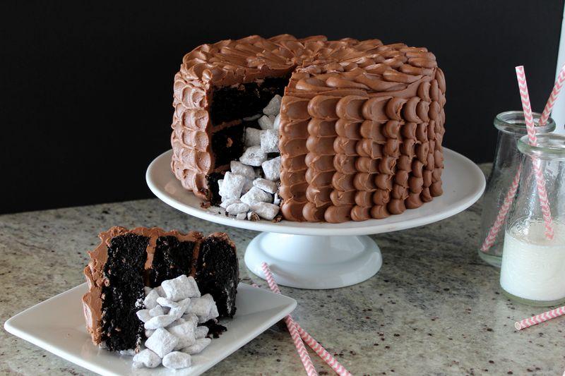 Envie d’une recette surprenante ? Le gâteau piñata est là ! pinata cake