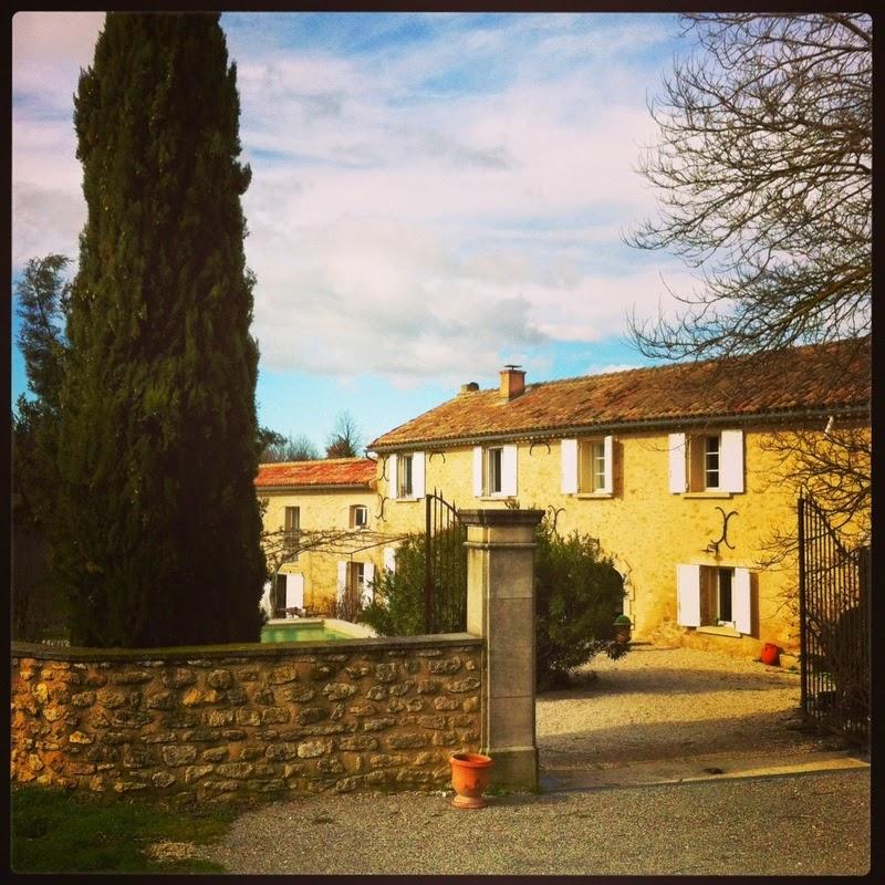 Le Lubéron en famille (flashbacks) Le Lubéron en famille (flashbacks)