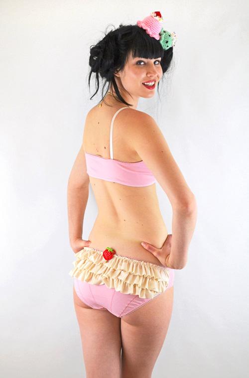 Les Culottes Cupcakes à froufrous de Knickerocker culotte-froufrous-cupcake-rose-lingerie3