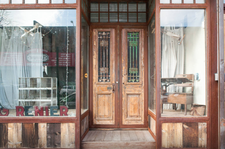 Un appartement-boutique d’antiquités à Williamsburg: décor original et insolite Capture d’écran 2015-01-29 à 13.49.00