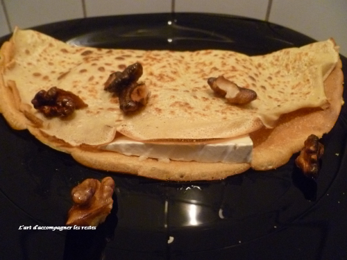 crêpes salées au brie, noix, miel1