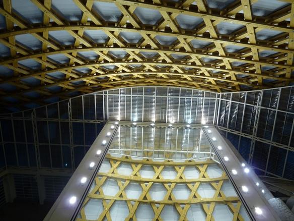 Travaux d’isolation des galeries et au restaurant « La Voile blanche » au Centre Pompidou-Metz. galerie CPM