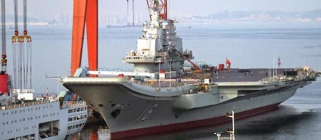 La Chine peine à camoufler sa production de porte-avions