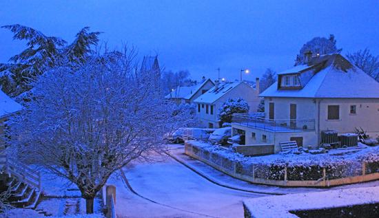 Jour de neige dans mon bled de Normandie neige02