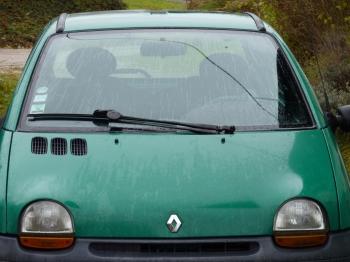 Avant, j'avais une deuxième voiture. Avant, j'avais une deuxième voiture.
