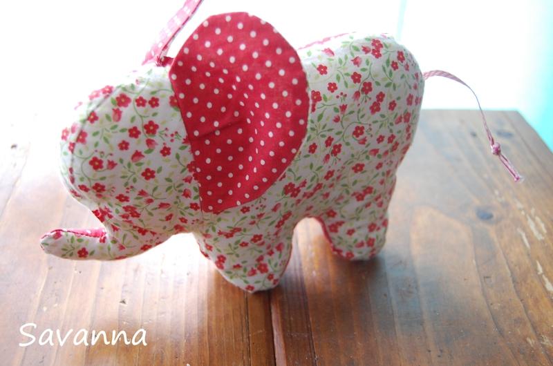 Doudou éléphant DSC_2258