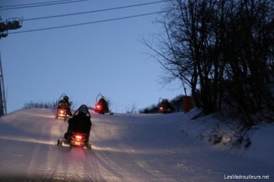 La nuit commence à tomber ... La nuit commence à tomber ...