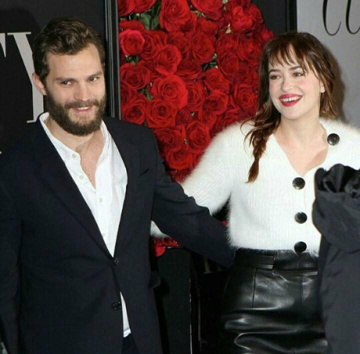 Compte à rebours Fifty Shades : J - 5 1604781_908888569145864_8652933151129186625_n