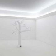 Christophe Berdaguer & Marie Péjus, C28 (arbre), 2012. Résine, fibre de verre, peinture, dimensions variables. Photographie Blaise Adilon.