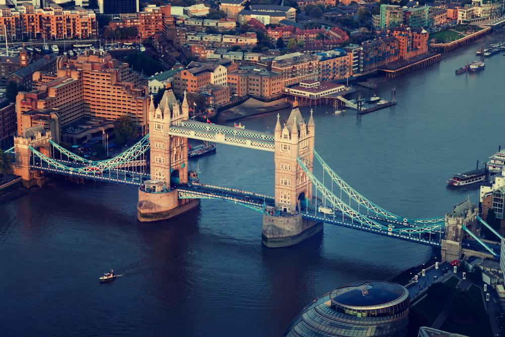 Pour un city trip, découvrez les 5 ponts qui dessinent l’architecture des villes ! le tower bridge