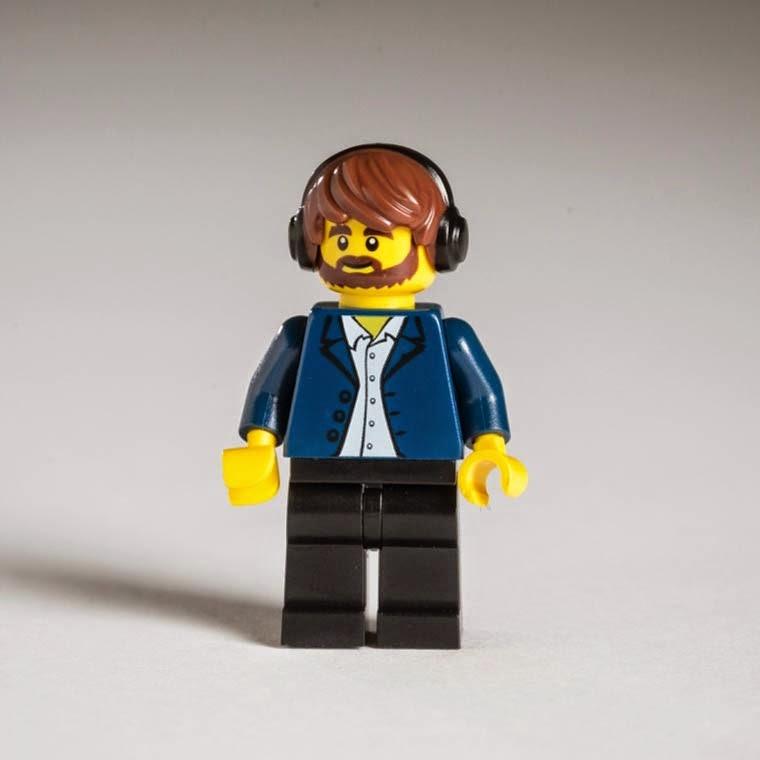 LEGO lance une version Hipsters