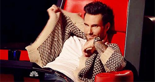 Fais Moi Mâle Si Tu Peux (FMMSTP) #86 Adam Levine Gif 6