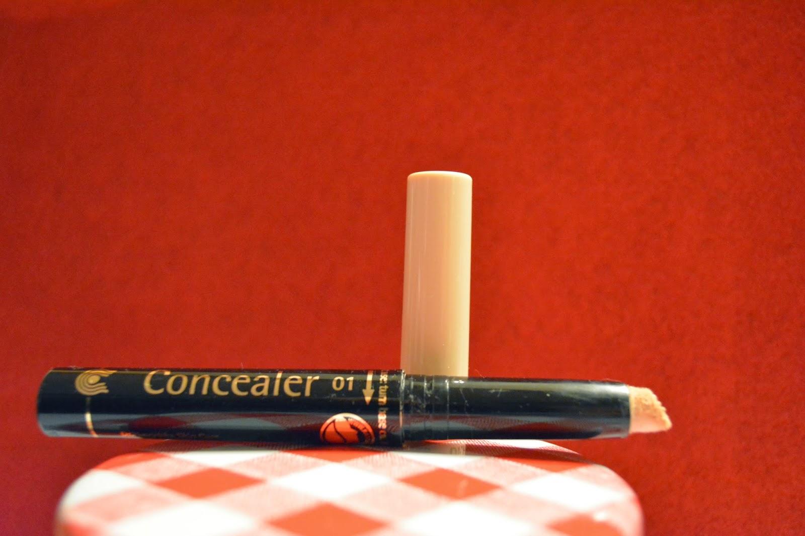 DR HAUSCHKA Baton correcteur liquide anti-cernes DR HAUSCHKA Baton correcteur liquide anti-cernes