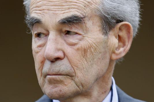 Robert Badinter, à Paris en juin 2013.