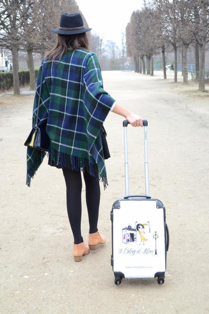 Poncho ceinturé, valise personnalisée photo leblogdelilou-ikase2_zps70e1ea45.jpg