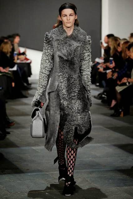 La master classe du défilé Proenza Schouler... La master classe du défilé Proenza Schouler...