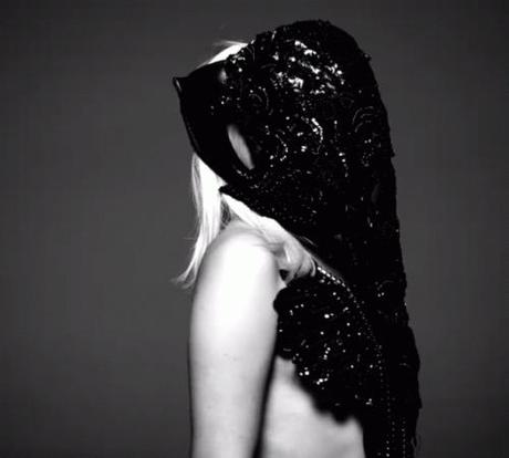 LADY GAGA x AMERICAN HORROR STORY HOTEL – Make your reservation now ! Lady Gaga x American Horror Story Saison 5 Hotel