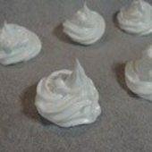 AMARETTIS AU CHOCOLAT Recettes végétariennes d'Œufs