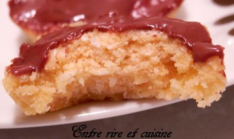 Mini cookies Chocolat-Noix de coco {au micro-ondes} Mini cookies Chocolat-Noix de coco {au micro-ondes}