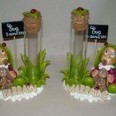 pot à dragée avec bébé elfe et son doudou en porcelaine froide - Le petit monde d'Ingrid pot à dragée avec bébé elfe et son doudou en porcelaine froide - Le petit monde d'Ingrid