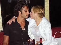 Au Lit Avec Madonna Au Lit Avec Madonna