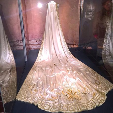 Des histoires incroyables derrière des costumes - Musée de la mode d'Albi