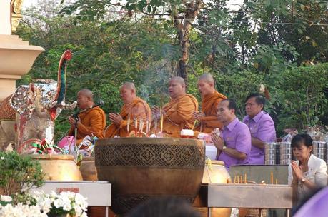 4 mars 2015 : Udonthani. Fête religieuse Makha Bucha 