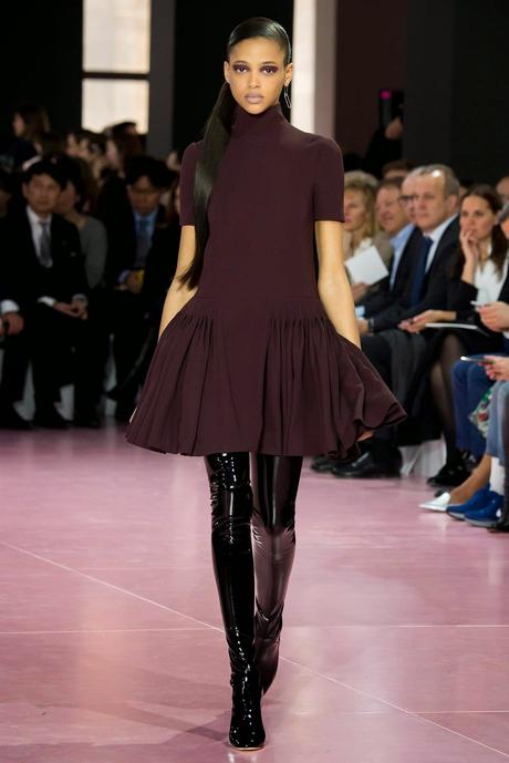 Dans la continuité de la Haute Couture, bienvenue au défilé Dior...