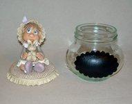 Pot douceur avec bébé fillette en porcelaine froide Pot douceur avec bébé fillette en porcelaine froide