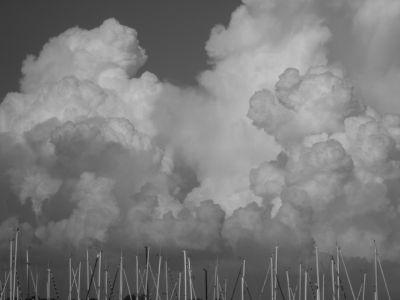 le port regardé par des continentaux LZenkert Hafenhimmel