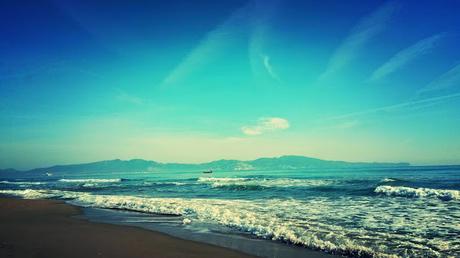 Traversée de la Costa Brava, étape 4. Le marcheur des plages et des marées.